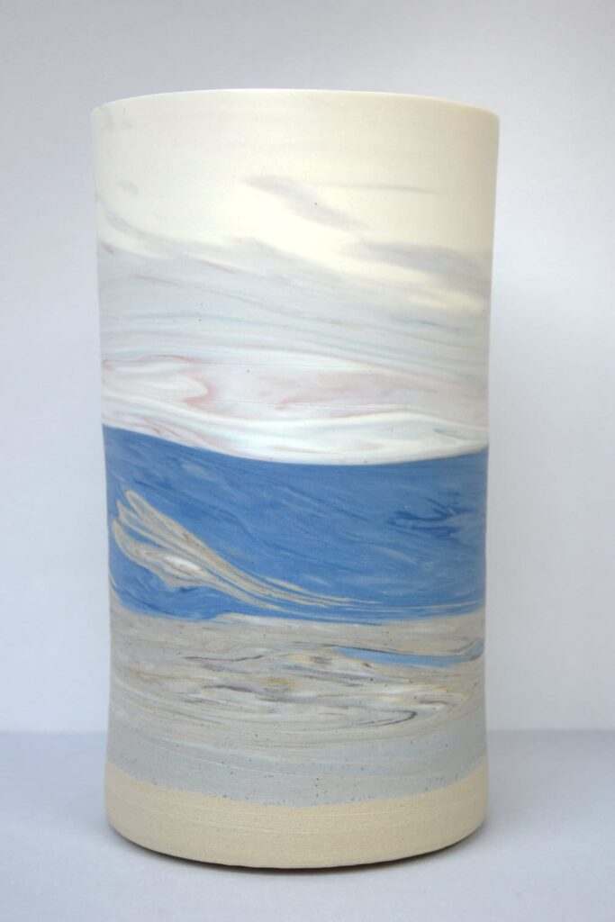 Keramiek Annette van den Bergh - steengoed en porselein. Uit de serie 'Zin in Zee'